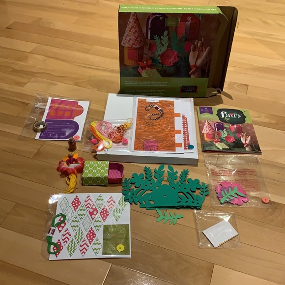 The Fairy Kit - In Original Box - 7 activities - Picture 10 of 17